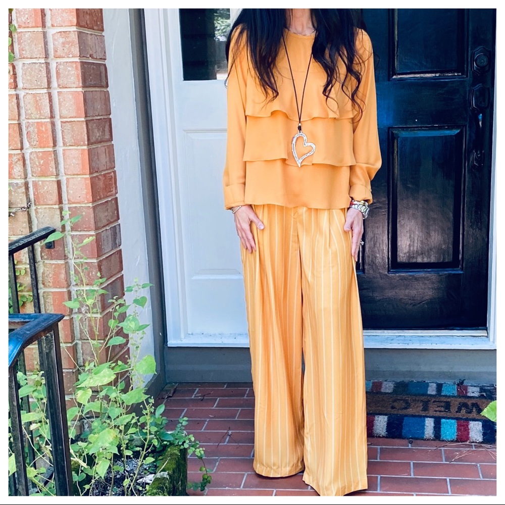 Chic Mustard striped wide leg palazzo pants - Picture 9 of 10